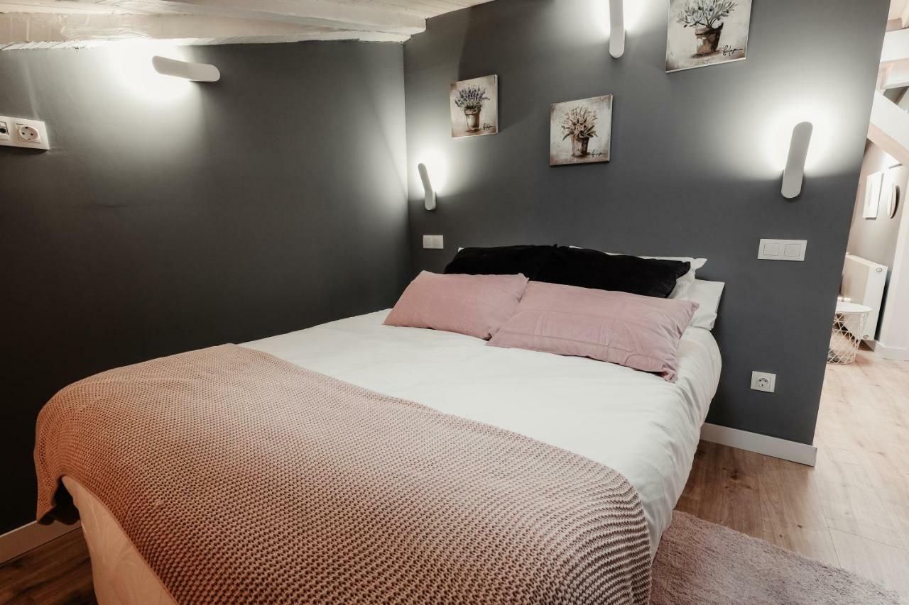 Atuaire Home El Baburril De La Calle Puebla Burgo 外观 照片